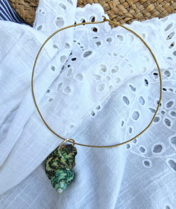 Choker Poniente